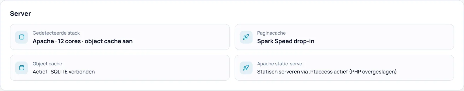 Kaart Server met tegels voor gedetecteerde stack, paginacache, object cache en Apache static-serve